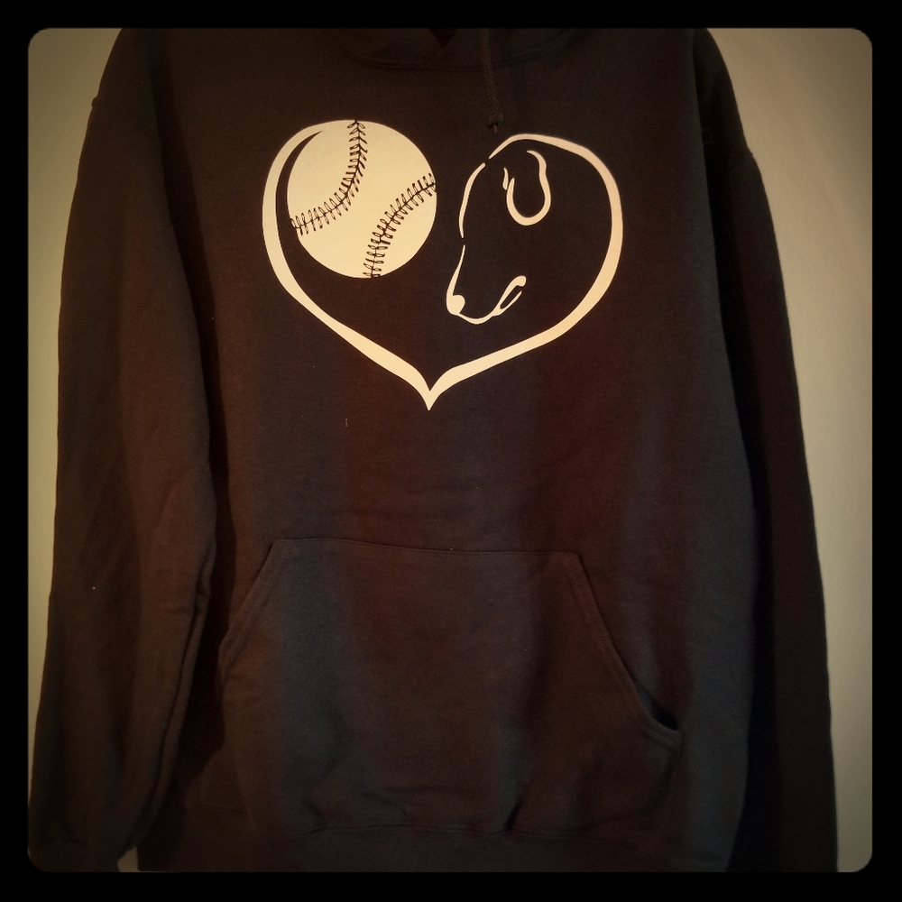 Womens sweat shirt. Never worn